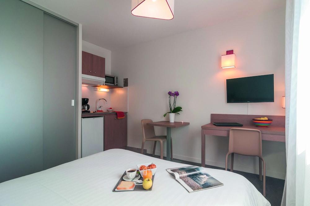 อัปปาร์ต ซิตี้ แปปิญอง ซองทร์ การ์ Aparthotel แปร์ปินญอง ภายนอก รูปภาพ